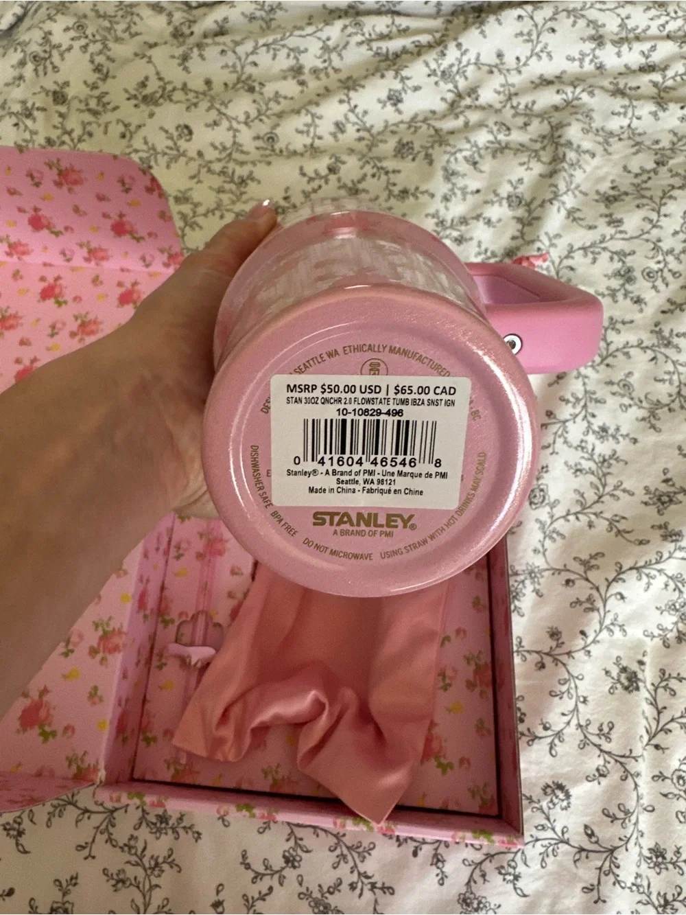 Stanley authentic LOVE SHACK FANCY tumbler Pink 30oz - Picture 3 of 7